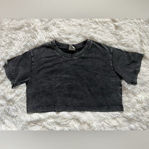 Be Thrived Clothing Black Crop Top Size Medium